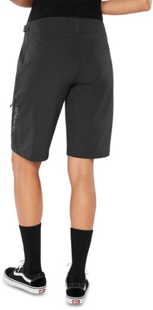 dakine xena bike shorts