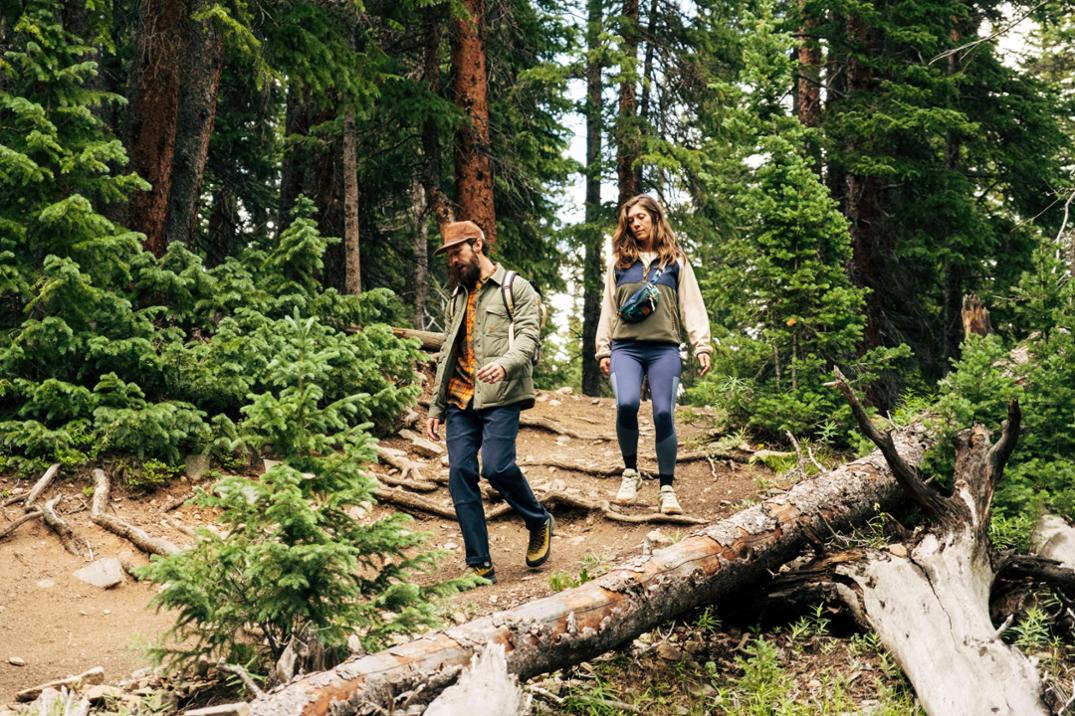 Location Image for Vista Quarter-Zip Lightweight Fleece Pullover - Women's