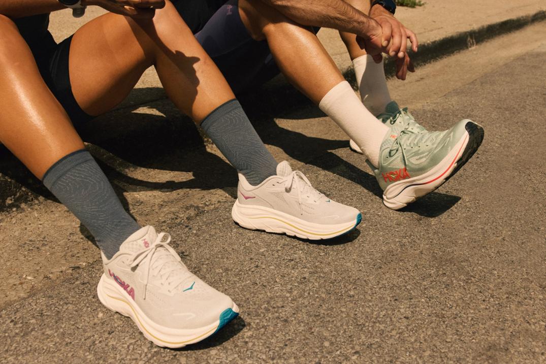 Location Image for Clifton 10 Road-Running Shoes - Women's