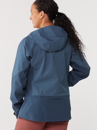 REI Co-op Flash Stretch Rain Jacket - Women's 3