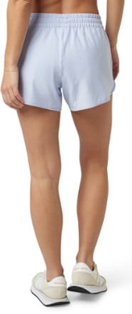 Vuori Clementine 2.0 Shorts - Women's 4" Inseam 2