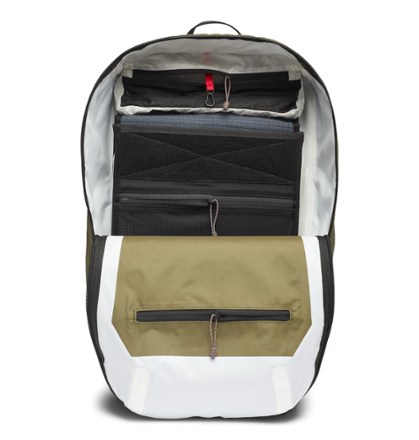 Mountain Hardwear Simcoe 28 Pack 2