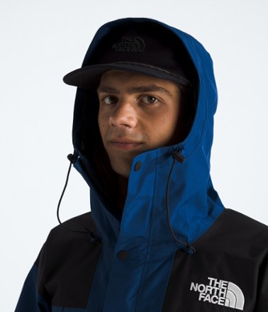 The North Face GORE-TEX Mountain Jacket - Men's 4