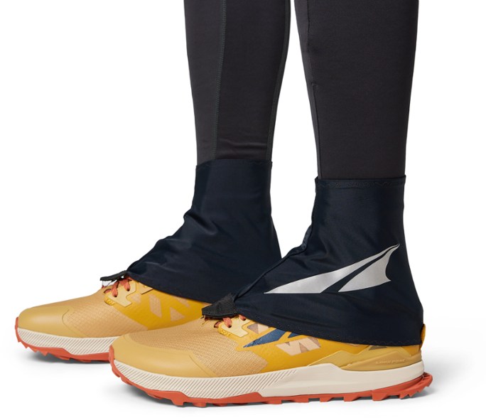 Product Image of color Black/Gray