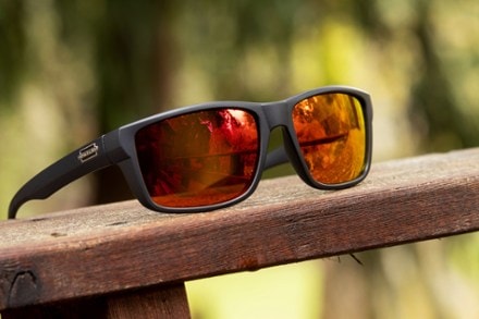 Location Image for Mayor Polarized Sunglasses