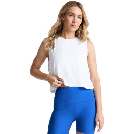 On Body Image of color Cloud White