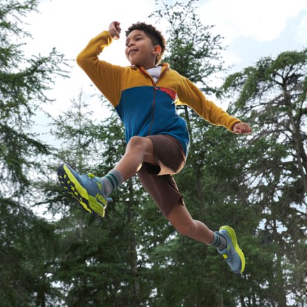 Youth trail running shoes sale