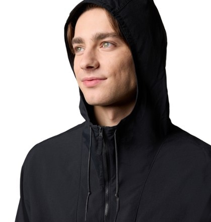 Columbia Spire Valley Hooded Windbreaker - Men's 4