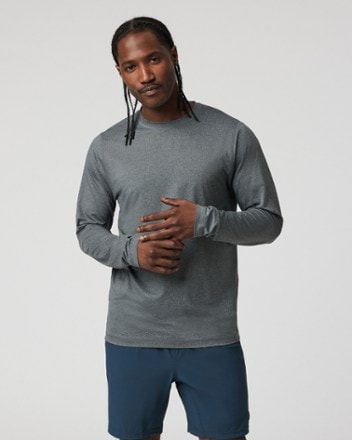 Vuori Long-Sleeve Tradewind Performance T-Shirt 2.0 - Men's 1