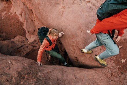 Location Image of color Habitat/Black