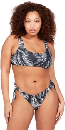 VOLCOM Stay Or Leaf Back Tie Swimsuit Top - Women's 2