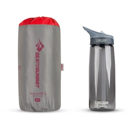 Sea to Summit Ether Light XT Insulated Sleeping Pad - Women's Size: Regular Mummy (water bottle not included)