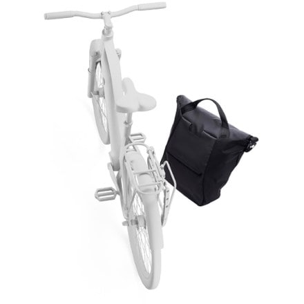 Thule Chasm 22 L Courier Bag 6