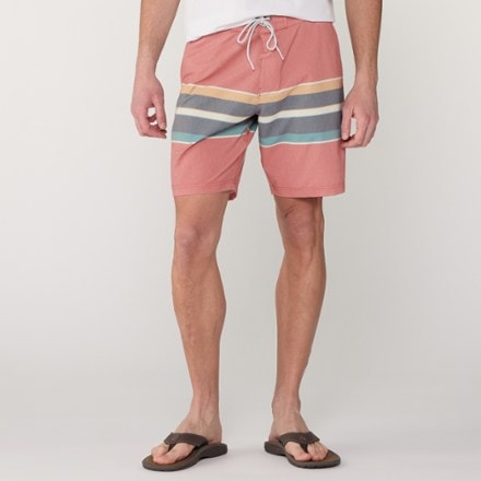 VISSLA Free Lap 18.5" Board Shorts - Men's 1