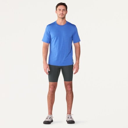 Janji Trail 8" Half Tights - Men's 3