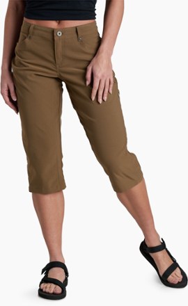 Capri Pants for Women in Womens Pants