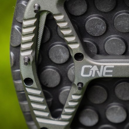 OneUp Components Aluminum Pedals 4