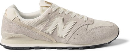 new balance 996 woman