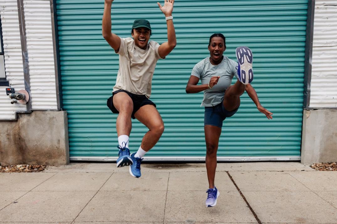 Location Image for Phantom 4 Road-Running Shoes - Women's