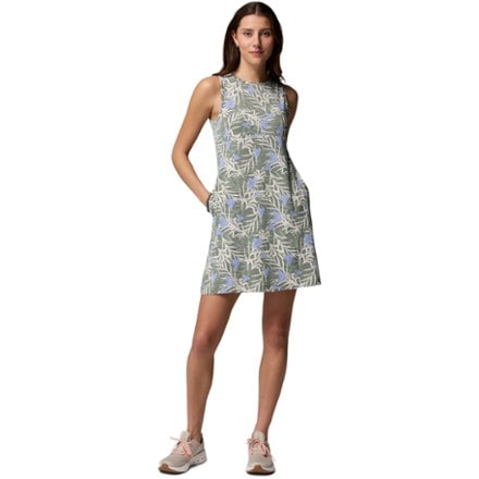 On Body Image of color Cypress/Sunflora