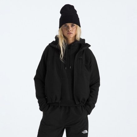 On Body Image of color Tnf Black