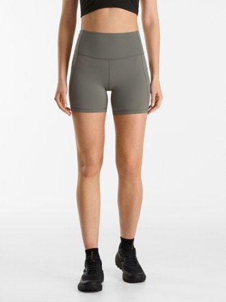 Arc'teryx Essent High-Rise 5" Shorts - Women's 1