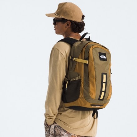 The North Face Hot Shot SE Pack 2