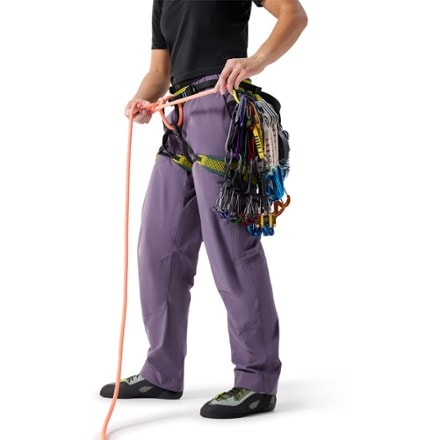 Arc'teryx Kragg Cotton Pants - Women's 5