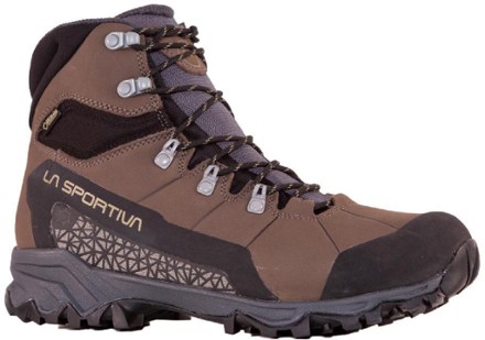 La sportiva hiking outlet boots rei