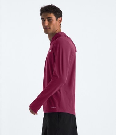 The North Face Adventure Sun Hoodie - Men's 4