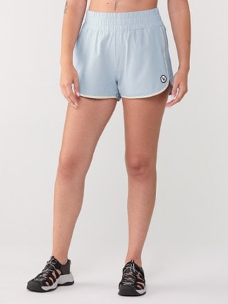 Vuori Cardiff Shorts - Women's 2