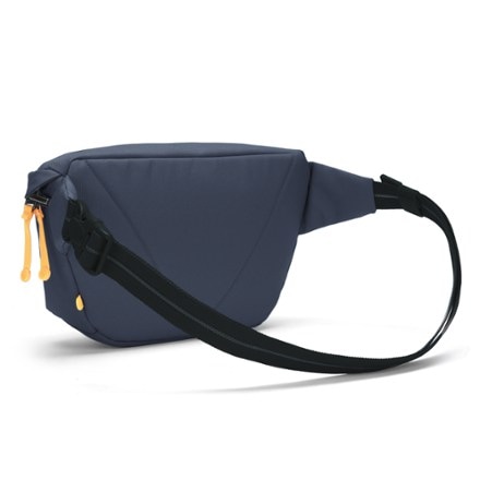 Pacsafe GO Sling Pack 3