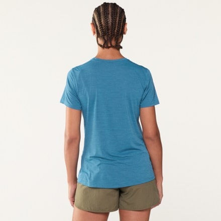 Patagonia Capilene Cool Ultra Shirt - Women's 2