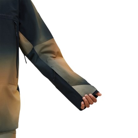 Peak Performance Edge HIPE 3L Jacket - Men's 8