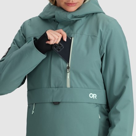 Outdoor Research Snowcrew Insulated Anorak - Women's 7