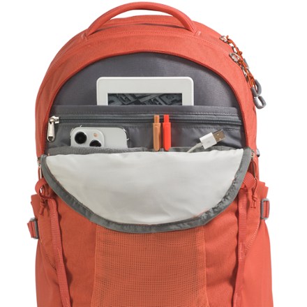 The North Face Recon Pack - Women's 4