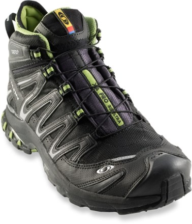 salomon men's xa pro mid gtx