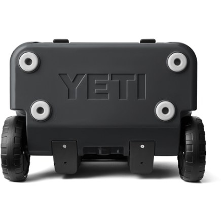 YETI Roadie 32 Wheeled Cooler 10