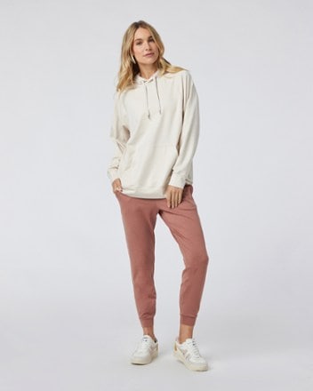 Vuori Halo Oversize Hoodie - Women's 3