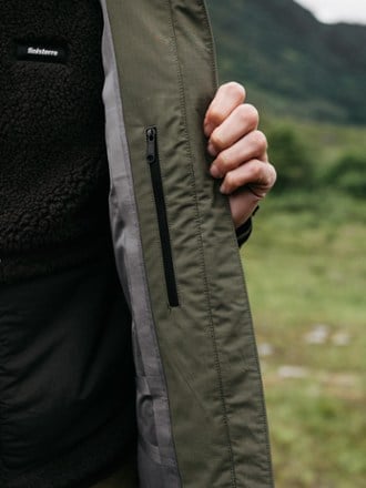 Location Image of color Olive