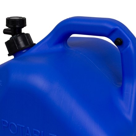 Scepter 5-Gallon Flow Control Water Can 3