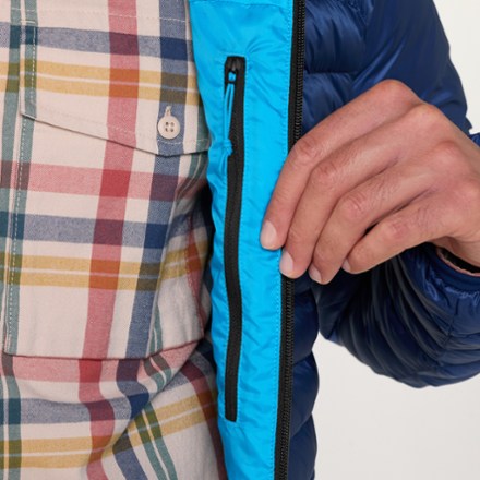 The North Face Terra Peak Insulated Hoodie - Men's 5