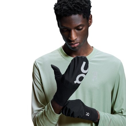 On Core Gloves 1
