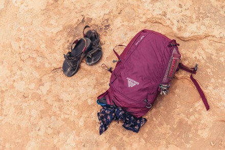 Gregory Swift 22 H2O Hydration Pack - Closeout - Women's 9