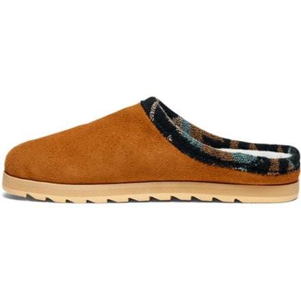 Detail Image of color Tan Suede