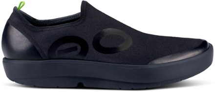 OOFOS OOmg eeZee Low Shoes - Men's 0