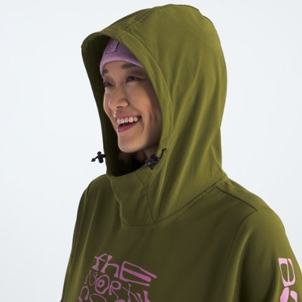 The North Face Tekno Logo Hoodie - Women's 5