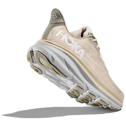 HOKA Clifton 9 Road-Running Shoes - Men's 7