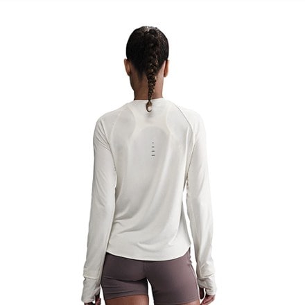 Nike Swift Dri-FIT UV Long-Sleeve Crewneck Top - Women's 2