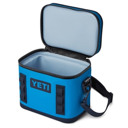 YETI Hopper Flip 8 Soft Cooler 4